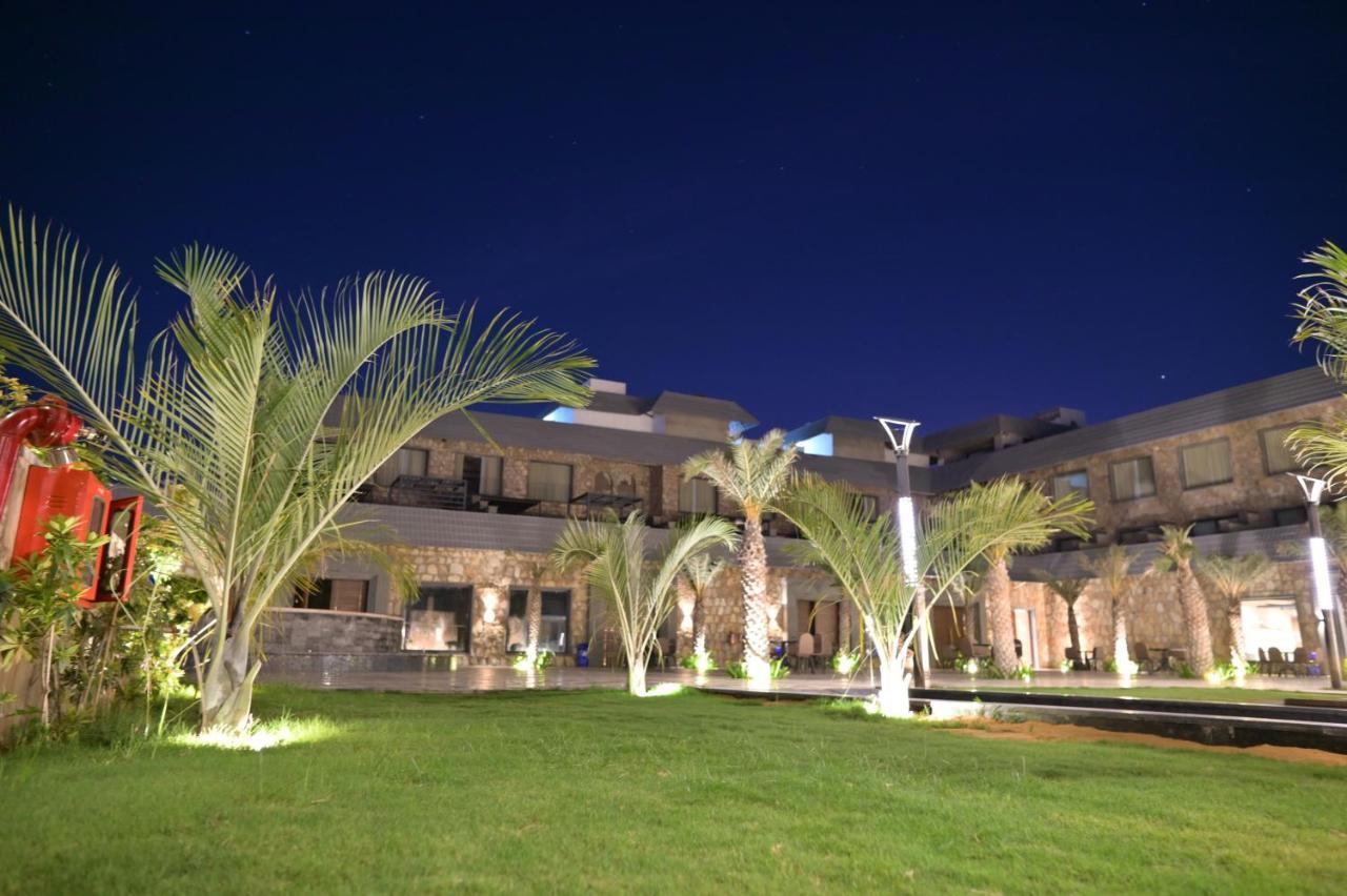 Pushkara Resort And Spa Extérieur photo