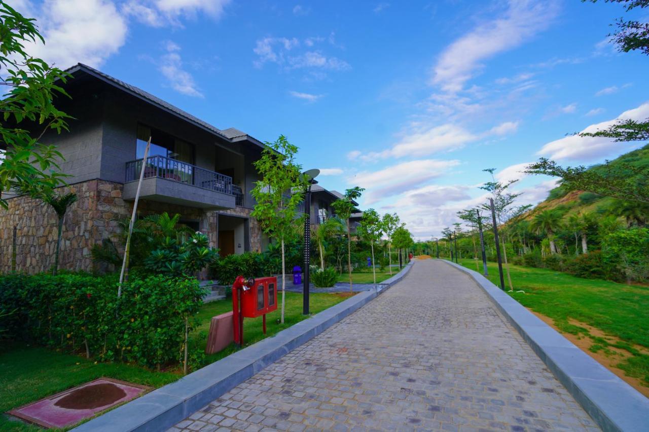 Pushkara Resort And Spa Extérieur photo